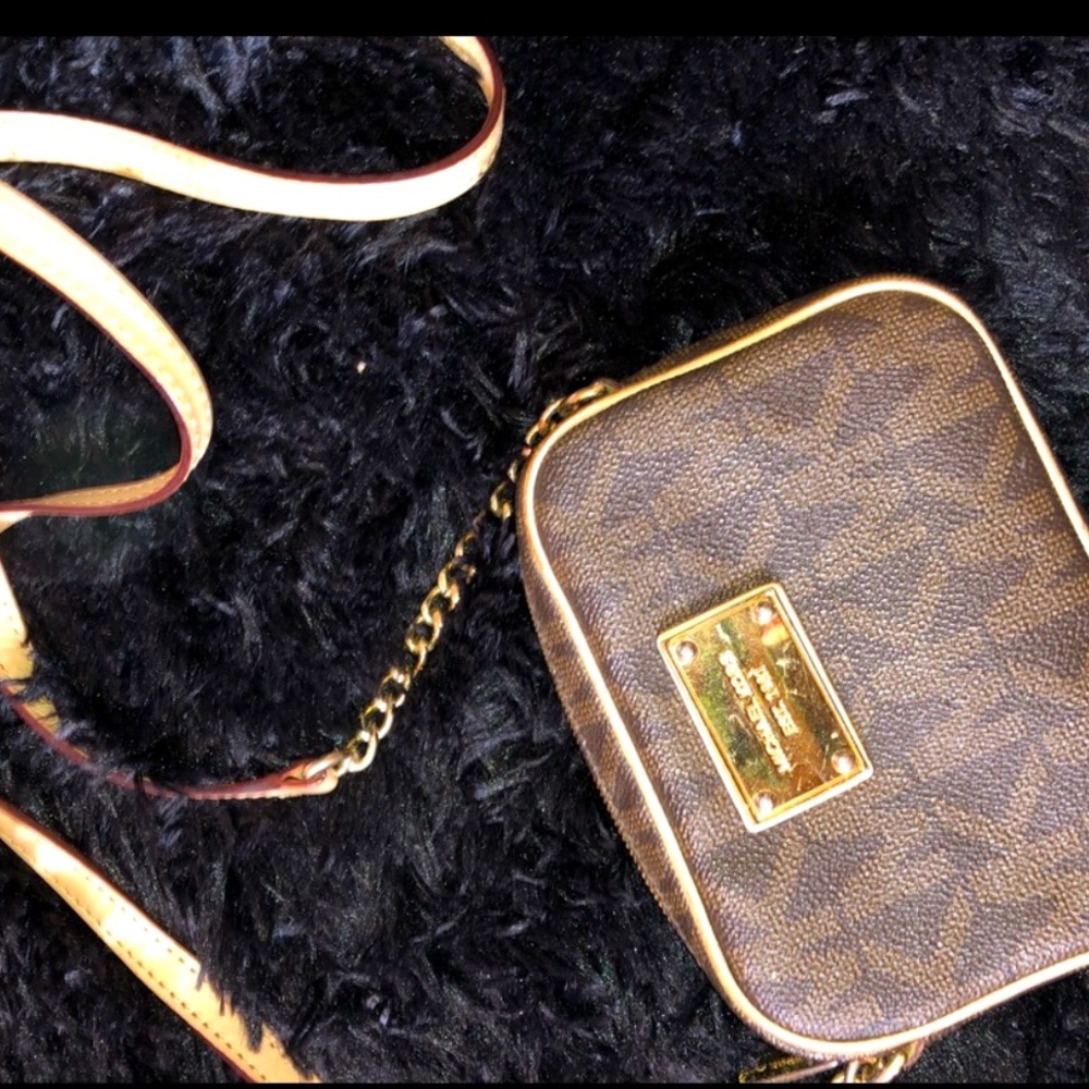 Michael Kors satchel